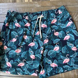 Member's Mark Men's Resort Swim Trunks Flamingo Theme Size XL Inseam 7” Green